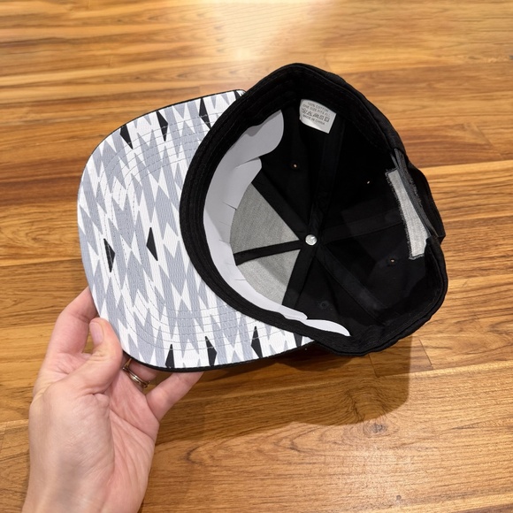 LA Kings x San Manuel Native American Bill Hat - Picture 4 of 5